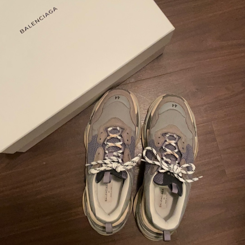 Balenciaga tripleS sneaker